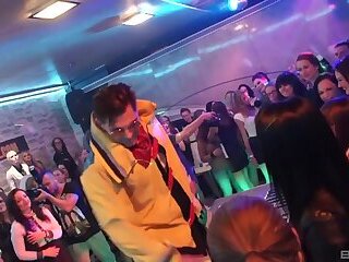 Party Hardcore Gone Crazy Vol. 31.mp4