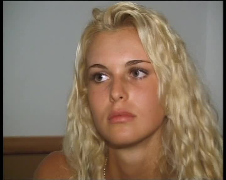 Henriett (Brenda Logan) - Private Castings X 24  - PornoXO.com