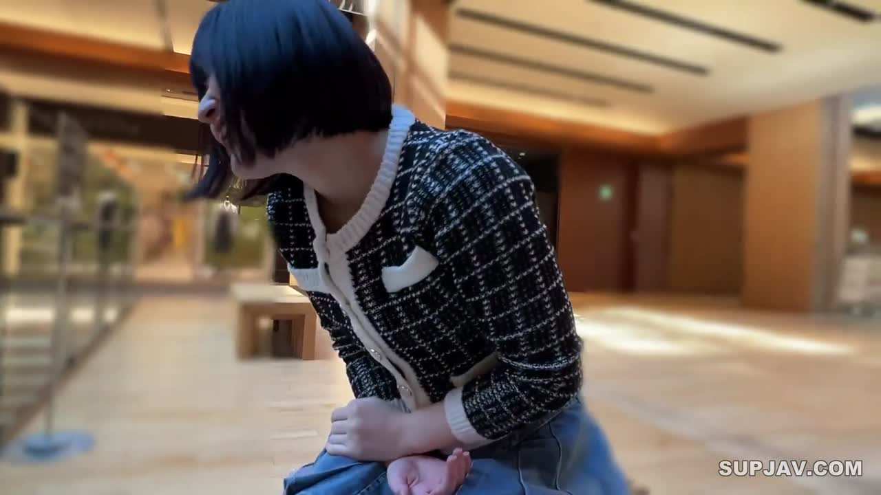 【素人投稿】FC2PPV 4649344 4日まで1090pt!! 初撮り※21歳色白Fカップ美乳JD 笑顔純粋でか尻「イクイク!!!」敏感 ...