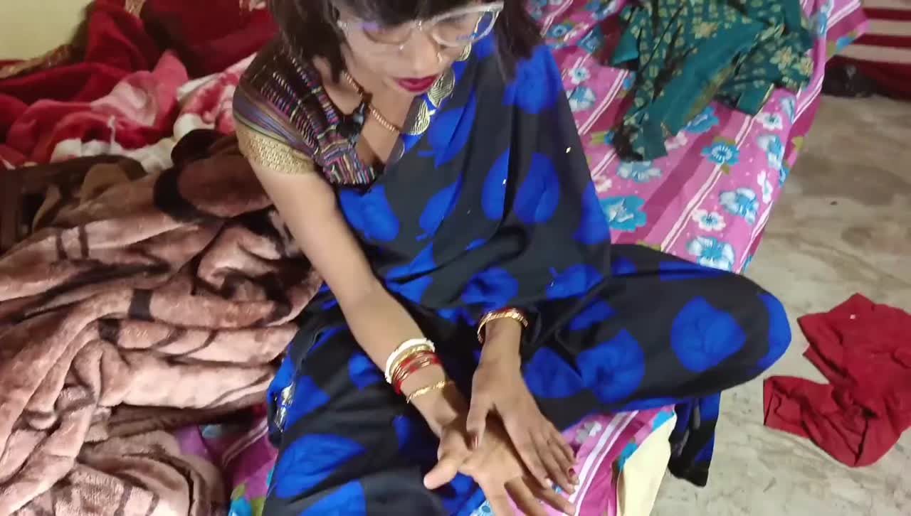 Fucked friend's wife for the first time in the park