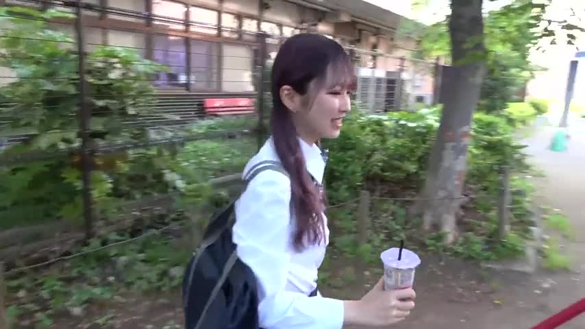 Ayu Lestari porn video – FC2PPV-3299187 (FC2PPV3299187) Ayu-chan, An Innocent Angel Who Doesn't Decorate Anything, Has A