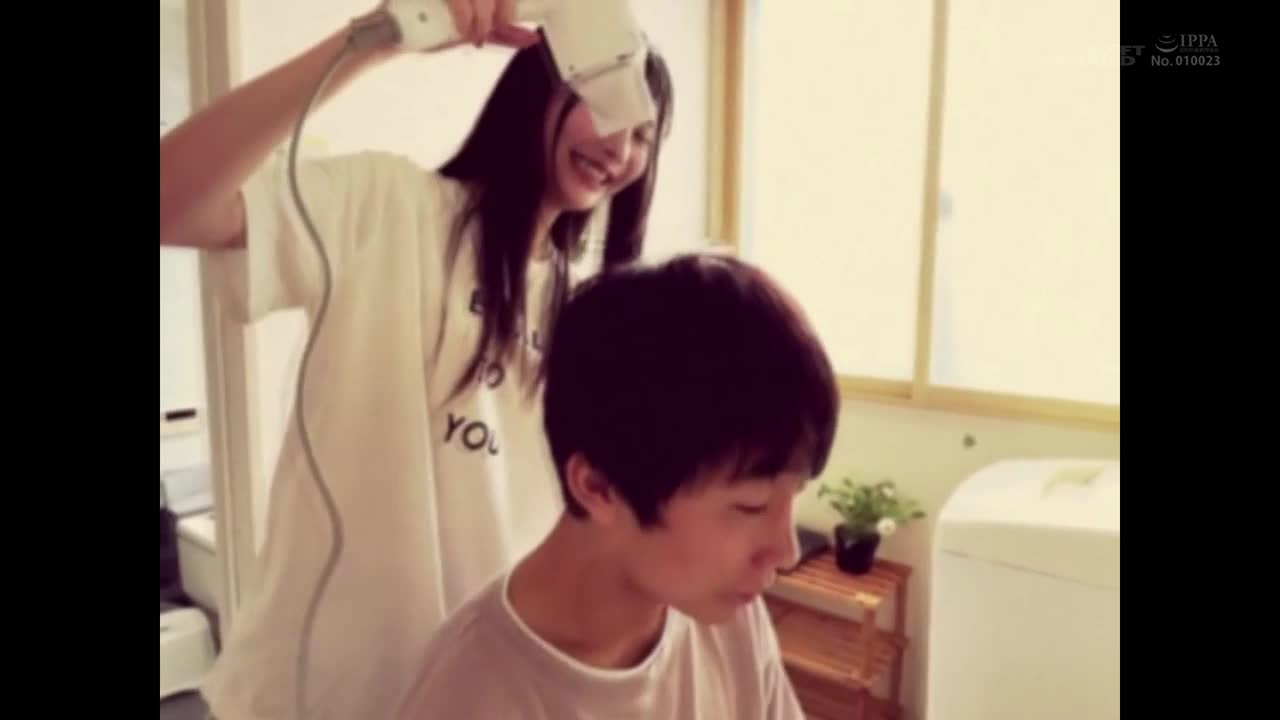 Mizuki Aiga porn video – Sibling Bath For First Time (Aiga)